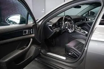 Porsche Panamera, 3.0, 243 kW, petrol, automatic, four-wheel drive