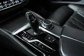 BMW 630, 2.0, 190 kW, hybrid, automatic, rear-wheel drive