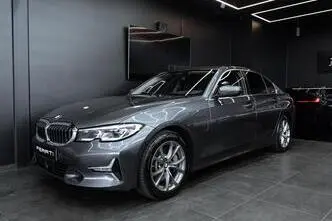 BMW 330, 2.0, 135 kW, plug-in hybrid, automatic, rear-wheel drive
