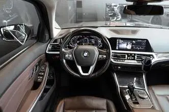 BMW 330, 2.0, 135 kW, plug-in hybrid, automatic, rear-wheel drive
