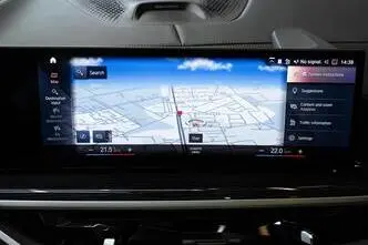 BMW X7 M60, 4.4, 390 kW, гибрид, автомат, полный привод