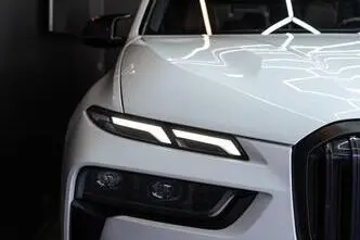BMW X7 M60, 4.4, 390 kW, гибрид, автомат, полный привод