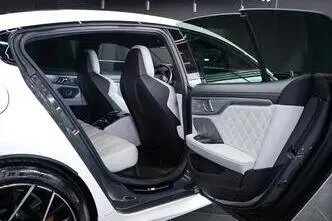 BMW M8, 4.4, 460 kW, petrol, automatic, four-wheel drive