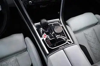 BMW M8, 4.4, 460 kW, petrol, automatic, four-wheel drive
