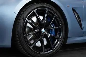 BMW M850, 4.4, 390 kW, petrol, automatic, four-wheel drive