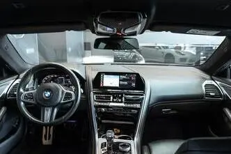 BMW M850, 4.4, 390 kW, petrol, automatic, four-wheel drive