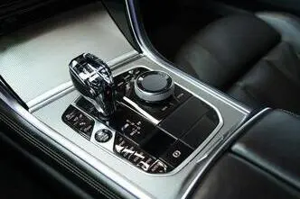 BMW M850, 4.4, 390 kW, petrol, automatic, four-wheel drive