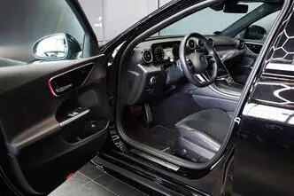 Mercedes-Benz C 300, 2.0, 145 kW, гибрид, автомат, задний привод