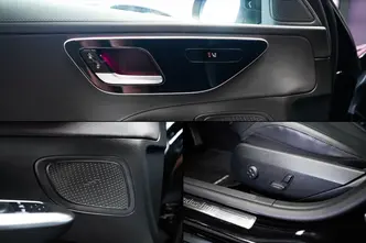 Mercedes-Benz C 300, 2.0, 145 kW, гибрид, автомат, задний привод