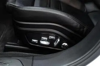 Porsche Panamera, 4.0, 338 kW, petrol, automatic, four-wheel drive