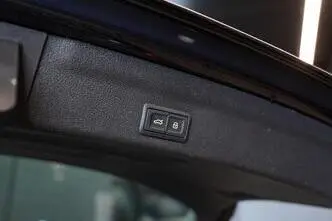 Audi A6, 2.0, 185 kW, подключаемый гибрид, автомат, полный привод
