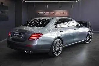 Mercedes-Benz E 400, 3.5, 245 kW, petrol, automatic, four-wheel drive