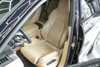 Porsche Cayenne, 3.0, 250 kW, petrol, automatic, four-wheel drive
