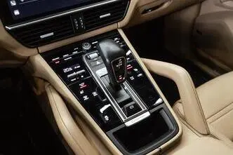 Porsche Cayenne, 3.0, 250 kW, petrol, automatic, four-wheel drive