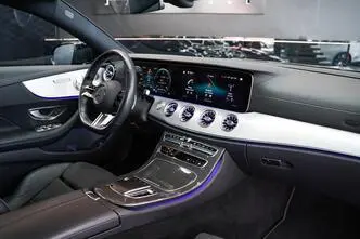 Mercedes-Benz E 200, 2.0, 145 kW, hybrid, automatic, rear-wheel drive