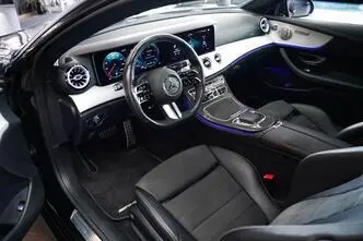 Mercedes-Benz E 200, 2.0, 145 kW, hybrid, automatic, rear-wheel drive