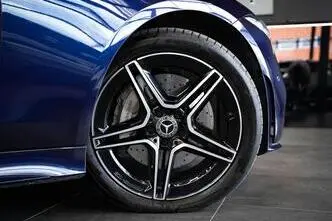 Mercedes-Benz CLS 350, 2.9, 210 kW, diesel, automatic, four-wheel drive