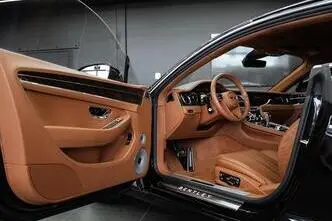 Bentley Continental GT, 4.0, 404 kW, petrol, automatic, four-wheel drive
