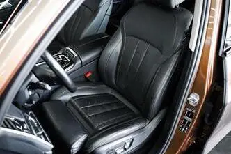 BMW X7, 3.0, 195 kW, diesel, automatic, four-wheel drive