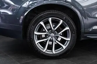 Volvo XC90, 2.0, 173 kW, diesel, automatic, four-wheel drive