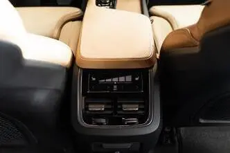 Volvo XC90, 2.0, 173 kW, diesel, automatic, four-wheel drive