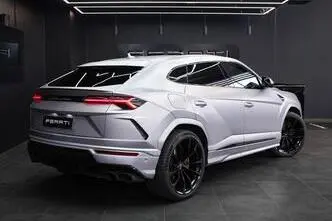 Lamborghini Urus, 4.0, 478 kW, petrol, automatic, four-wheel drive