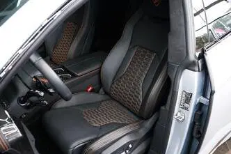 Lamborghini Urus, 4.0, 478 kW, petrol, automatic, four-wheel drive