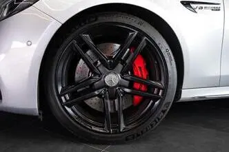 Mercedes-Benz E 63 AMG, 4.0, 450 kW, petrol, automatic, four-wheel drive