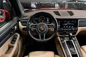 Porsche Macan, 2.0, 180 kW, petrol, automatic, four-wheel drive