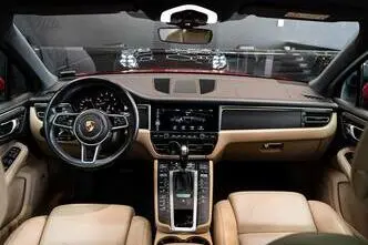 Porsche Macan, 2.0, 180 kW, petrol, automatic, four-wheel drive