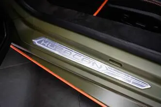 Lamborghini Huracán, 5.2, 470 kW, petrol, automatic, rear-wheel drive