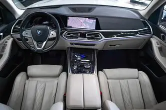 BMW X7, 3.0, 195 kW, diesel, automatic, four-wheel drive