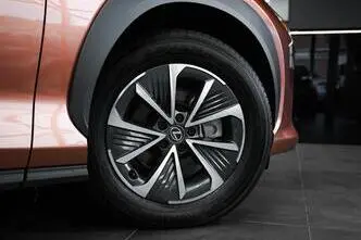 Lexus RZ, 132 kW, electric, automatic, four-wheel drive
