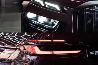 BMW X7, 3.0, 250 kW, hybrid, automatic, four-wheel drive
