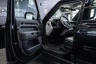 Land Rover Defender, 3.0, 294 kW, hybrid, automatic, four-wheel drive