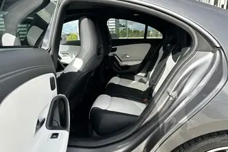 Mercedes-Benz CLA 180, 1.3, 100 kW, бензин, автомат, передний привод