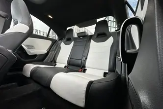Mercedes-Benz CLA 180, 1.3, 100 kW, бензин, автомат, передний привод