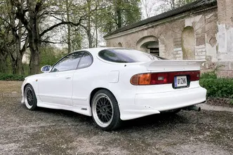 Toyota Celica, 2.0, 115 kW, бензин, механическая, передний привод