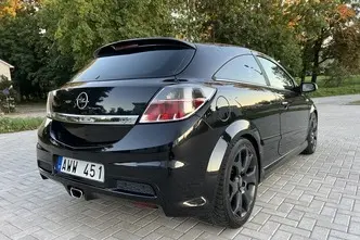 Opel Astra, 2.0, 177 kW, bensiin, manuaal, esivedu