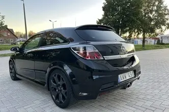 Opel Astra, 2.0, 177 kW, bensiin, manuaal, esivedu
