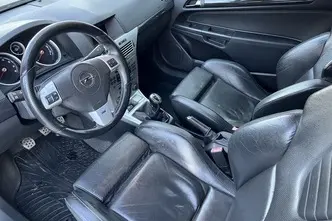 Opel Astra, 2.0, 177 kW, bensiin, manuaal, esivedu