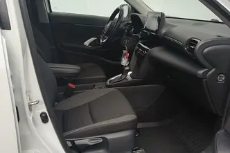 Toyota Yaris Cross, 1.5, 68 kW, hybrid, automatic, front-wheel drive