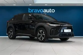 Toyota bZ4X, 73 kW, elekter, esivedu
