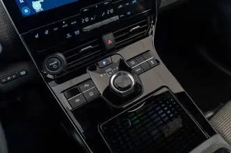 Toyota bZ4X, 73 kW, elekter, esivedu