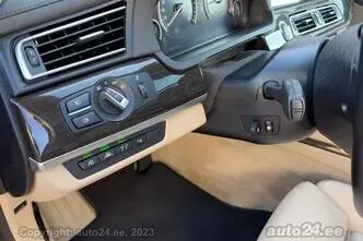 BMW 730, 3.0, 190 kW, дизель, автомат, полный привод