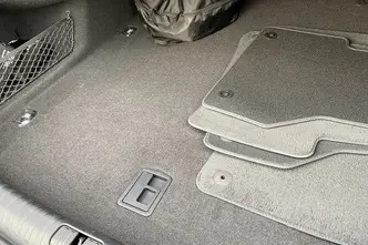 Audi A6, 3.0, 170 kW, гибрид, автомат, полный привод