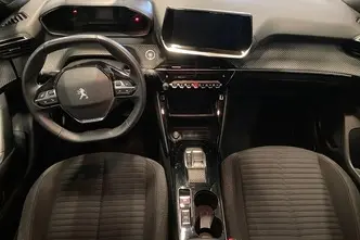 Peugeot 2008, elekter, automaat, esivedu
