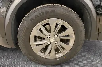 Peugeot 2008, elekter, automaat, esivedu