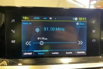 Peugeot 2008, elekter, automaat, esivedu