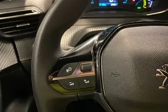 Peugeot 2008, электричество, автомат, передний привод